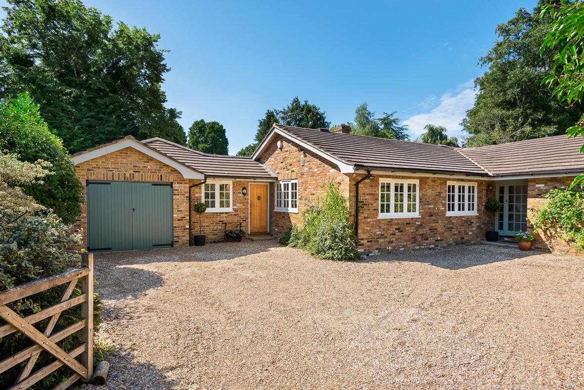 Northfield Avenue, Lower Shiplake